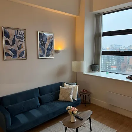 Aparthotel Superb 2 Bed With View Smart Tv Free Netflix Ultra Fast Wifi